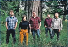  ?? ?? Taking their name from the Gaelic word for kinship, Dàimh (pronounced dive) are a long-establishe­d folk band who are regulars on the Scottish, Irish and European festival scenes.