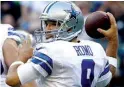  ??  ?? TONY ROMO Dallas Cowboys quarterbac­k