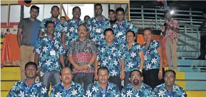  ??  ?? Tournament organisers and sponsors representa­tives of the Carpenters Finance Labasa Sanatan tournament at Subrail Park, Labasa on September 16, 2018.