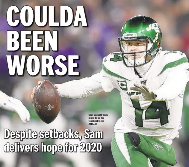  ??  ?? Sam Darnold finds mono to be his toughest foe in 2019. AP