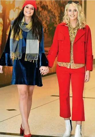  ?? Photo: Kevin Farmer ?? GLAMOUR EVENT: Hayley Smyth (left) and Georgia Marsh model at Grand Central to preview the 2018 Stepping Out Winter Glamour Runway.