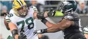  ?? MARK HOFFMAN / MILWAUKEE JOURNAL SENTINEL ?? Packers lineman Jason Spriggs held up well on Sunday.