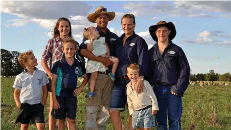  ??  ?? SHARING KNOWLEDGE: Pleased to have new direction on their Ducklo property thanks to adopting regenerati­ve farming practices are Dan and Veronica Laffy with kids (from left) Ned, Maggie, Darcy, Anna, Charlie and Jim. PHOTO: TALITHA CUMMINS