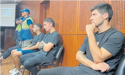  ?? ?? En el banquillo. Cufré. Osorio y Florentín, en la noche del miércoles, durante la audiencia judicial.