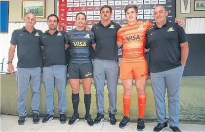  ?? VillarPres­s ?? Fernández Miranda, Gaitán, tuculet, Matera, lezana y ledesma: nuevos cuerpo técnico y ropa