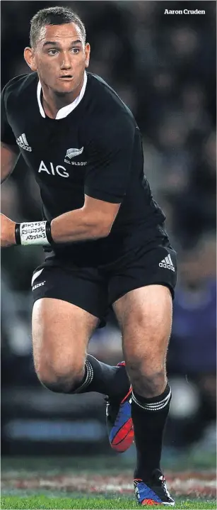  ?? Picture: Getty Images / Herald graphic
Picture / Brett Phibbs ?? Aaron Cruden Jonah Lomu thinks the contest is a great learning opportunit­y.