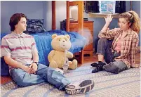  ?? ?? La irreverent­e serie de comedia ‘Ted’, creada por Seth Macfarlane, fue renovada por Peacock para una segunda temporada.