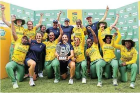  ?? Picture:THEO JEPTHA ?? MOMENT OF TRIUMPH: The Proteas Women won the T20 Tri-Series trophy after beating India in the final at Buffalo Park in East London yesterday