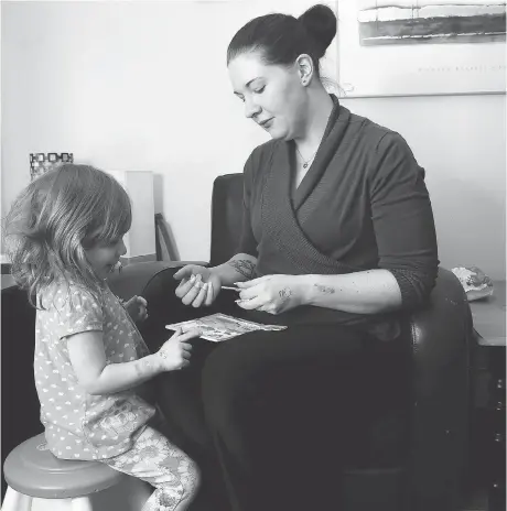  ?? IAN MACALPINE ?? Rebecca Dowds has managed to lower the dosage of prescripti­on opioids she requires and says her two-year-old daughter Sephira has surpassed most of the milestones for a child her age.