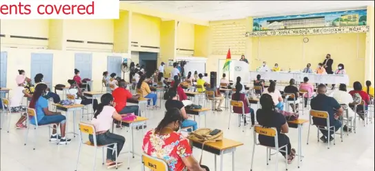  ??  ?? Education Minister at a cash grant distributi­on exercise at the Anna Regina Secondary last Wednesday (DPI photo)