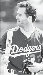  ?? George Wilhelm Los Angeles Times ?? ERIC KARROS hit 270 homers for the Dodgers, but the first baseman never made an All-Star team.