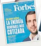  ??  ?? Enrique Riquelme sale con la actriz colombiana Juana Arias. Arriba, con el Papa Francisco, durante unas vacaciones y en la portada de ‘Forbes’