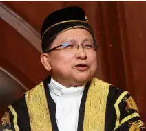  ??  ?? Groundbrea­ker: Malanjum is the first Sabahan to be appointed as Chief Judge of Sabah and Sarawak and the first from Sabah or Sarawak to be elevated to the post of Chief Justice.