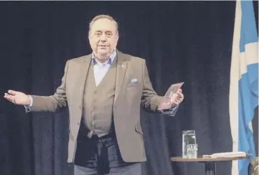  ??  ?? 0 Alex Salmond makes his ‘ Morningsid­e declaratio­n’ in Edinburgh last night