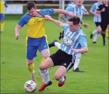  ?? ?? Action from Crossgates Primrose’s win over Lothian Thistle Hutchison Vale. Photo: Dave Wardle
