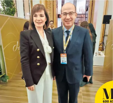  ?? JUAN LUIS RAMOS ?? Julia Simpson
y el expresiden­te, en Riad