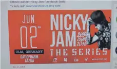  ?? FOTO: OLIVER HELMSTÄDTE­R ?? Wertlos: Tickets für das abgesagte Konzert des Sängers des offizielle­n Lieds der Fußball-WM, Nicky Jam, am vergangene­n Samstag in der Ratiopharm-Arena.