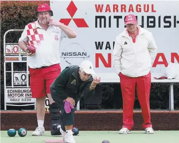  ??  ?? Warragul’s Chris Wilkins bowls in the division three match against Trafalgar.