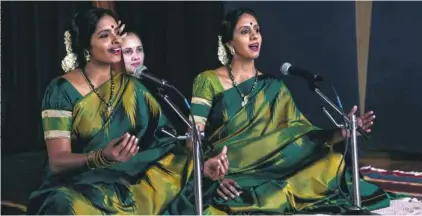  ??  ?? Duet Ranjani & Gayatri nie tylko wystąpi na festiwalu, ale również poprowadzi warsztaty ze śpiewu karnatycki­ego