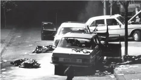  ?? FOTOS: DPA/ UPI ?? Tatort Köln: Am 5. September 1977 entführten die Terroriste­n Hanns Martin Schleyer und erschossen seine Begleiter.