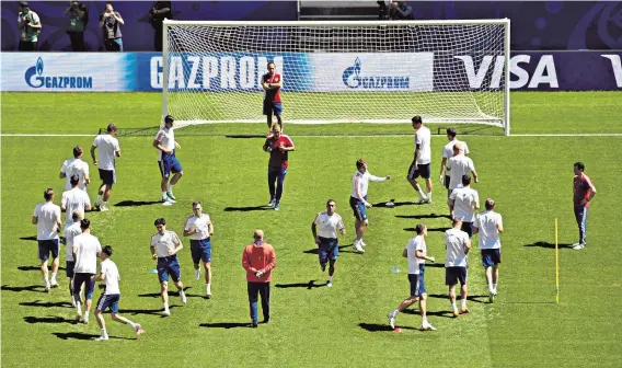  ??  ?? Russian run-out: The hosts, fresh from big wins against Saudi Arabia and Egypt, train in Samara ahead of the final Group A game against Uruguay tonight