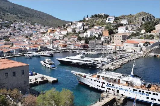  ?? ?? The view of Hydra’s harbour. Photos courtesy of Steve MacNaull