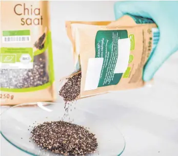  ?? FOTO: DPA ?? Chia-Samen werden als gesundheit­sfördernd beworben – Belege für die Wirkung gibt es nicht.