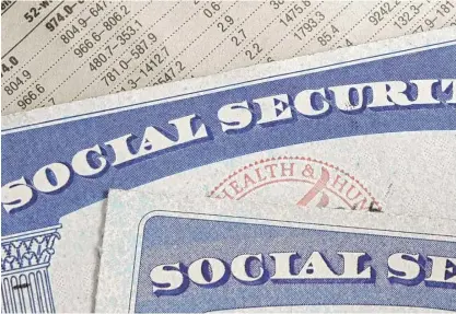  ?? SUN-TIMES FILE ?? The Social Security customer service crisis is causing major backlogs for those seeking disability benefits.