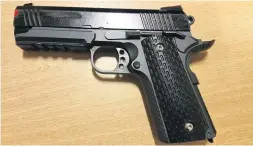  ??  ?? The boy was carrying this BB gun when he stole two motorbikes in a burglary