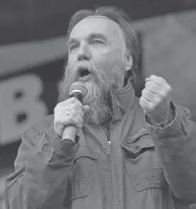  ?? FOTOS: REUTERS ?? Dugin, el “Rasputin de Putin”, es teórico del neoeurasia­nismo