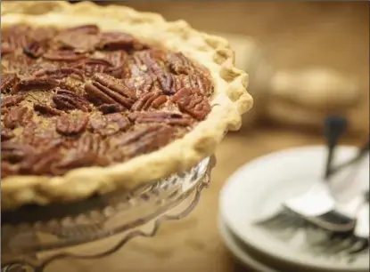  ?? PHIL MANSFIELD, THE ASSOCIATED PRESS ?? Pecan pie from a recipe by The Culinary Institute of America.