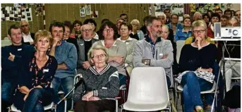  ??  ?? Parmi les participan­ts, Marcelle Boisgontie­r, la maman de Gérard (au centre).