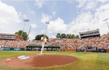  ?? TENNESSEE ATHLETICS PHOTO BY ANDREW FERGUSON ?? Tennessee pitcher Chase Burns warms up before the third and deciding game of last June’s NCAA tournament Super Regional against Notre Dame, which the Irish won 7-3 to end a 57-9 season for the Volunteers.