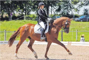  ?? FOTO: DANIELA HILDEBRAND ?? Lisa Buchold wird beim Dressurtur­nier für den Gastgeber, die Reitervere­inigung Biberach, an den Start gehen.