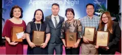  ?? Silkair Top Agents: Upscaling tourism outbound flights. The awardees: Top winner Aida Uy of Cebu Fortune Travel; Baby Dy of Grand Hope; Jake Jew, manager, Silkair; Marget Villarica of Destinatio­n Specialist­s, Alan Carvajal of Travelways and Jenny Teh of G ?? AWARDS.