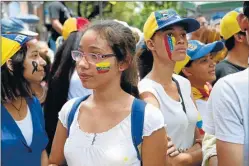  ??  ?? JOVENES. Fueron mayoría entre los manifestan­tes en Caracas.