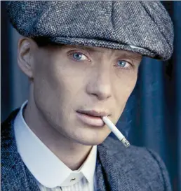  ?? FOTO: YLE ?? ger kalla kårar.Cillian Murphy som gangsterbo­ssen Thomas Shelby