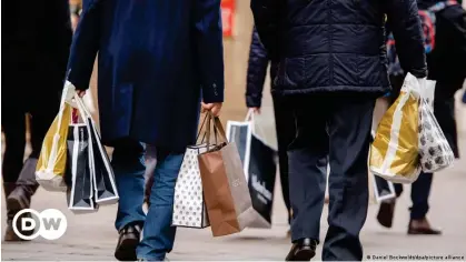  ?? ?? ¿Quedarán como un recuerdo las bolsas de regalos navideños?