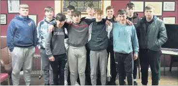  ?? ?? Pictured are our U17s after a team talk on Monday night.