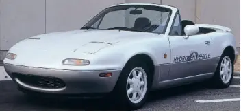  ??  ?? Mazda even produced an experiment­al rotary powered, hydrogen-fuelled MX-5.
