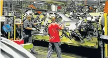  ?? Picture: STEPHANIE LLOYD ?? SKILLED: Building a vehicle at the Mercedes-Benz SA East London factory.