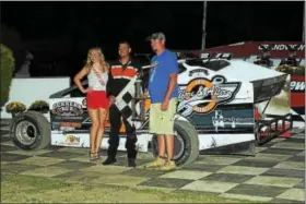  ?? SUBMITTED PHOTO - RICK KEPNER ?? Kyle Borror, center, poses with Miss Grandview and Brad Missimer after winning the Minute Man 20 Saturday.