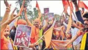  ?? PTI ?? Rashtriya Rajput Karni Sena members hold a protest in Bengaluru on Wednesday demanding a ban on Padmavati.