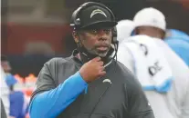  ?? PETER JONELEIT/ THE ASSOCIATED PRESS ?? The Chargers have fired coach Anthony Lynn, who had a winning record over four seasons with L.A.