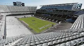  ?? Karen Warren / Staff photograph­er ?? Kyle Field can’t hold its typical 34,000 students under a 55,000 seating plan.