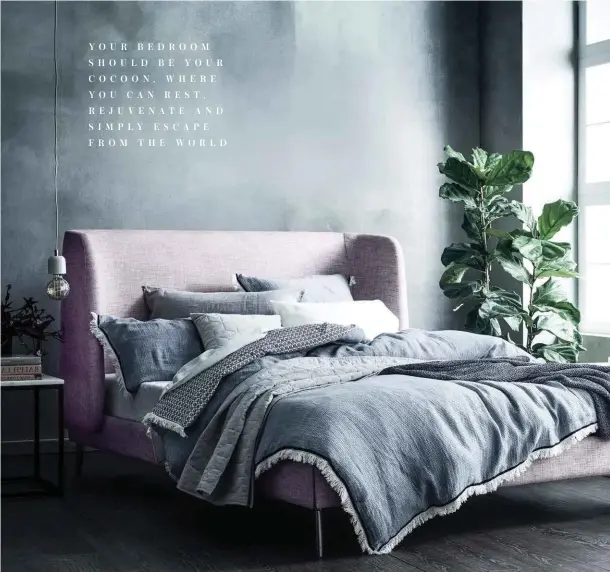  ??  ?? ABOVE FURNITURE Pe o n y Q u e e n B e d F r a m e , $ 3 4 9 9 . C u b b y B e d s i d e Ta b l e i n B l a c k a n d M a r b l e , $ 5 9 9 e a c h . ABOVE BED LINEN Shannon Fricke Dreamtime Queen
Q u i l t C o v e r S e t * 1 B l u e , $ 2 7 9 . A u...