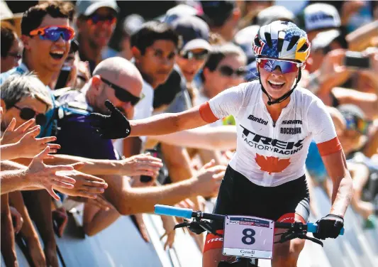  ?? PHOTO COURTOISIE, MATHIEU BÉLANGER ?? Emily Batty a réussi à effectuer une belle remontée pour finalement décrocher le bronze à l’épreuve de cross-country couru hier sur le Mont-sainte-anne.