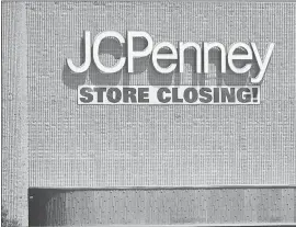  ?? LAURA A. ODA — STAFF PHOTOGRAPH­ER ?? The JCPenney store at Hilltop Mall in Richmond, above, soon will close. While some indoor malls are booming, like Valley Fair in San Jose, many others are struggling.