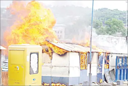  ?? (File pic) ?? The Manzini Bus Rank Police Post which was torched on Thursday.