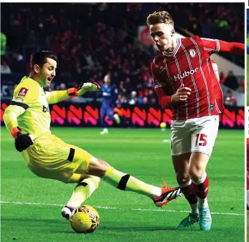  ?? SHUTTERSTO­CK ?? One and only: Conway rounds Fabianksi to get the Bristol City winner
